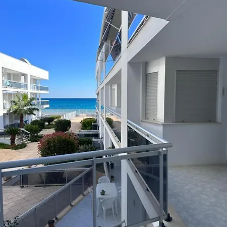 Riviera Primera Planta Miami Playa Exterior photo
